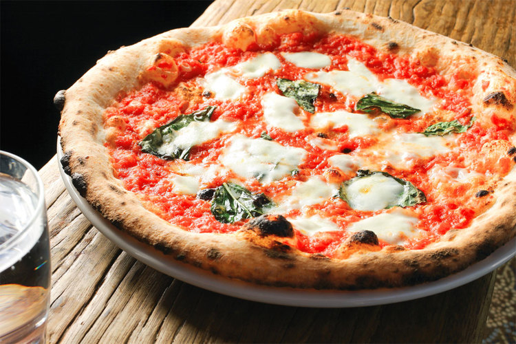 La Pizza Candidata Allunesco Come Patrimonio Dellumanità Direit