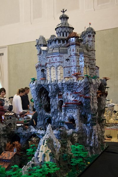 Lego-mania, a Bagnacavallo 10 mln di pezzi. E una 'city' di 100 metri  quadrati 