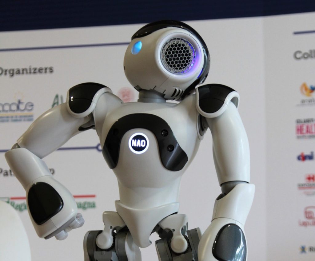 Disabilità, a Bologna arriva in classe un robot per aiutare i bimbi 