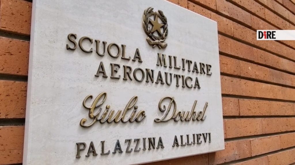 scuola militare aeronautica Giulio Douhet
