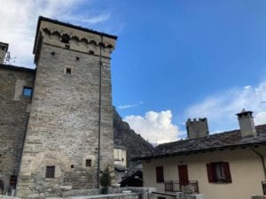 castelli e del borgo di Avise valle d'aosta