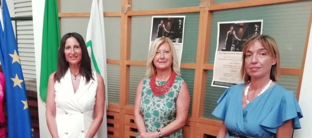 Nella foto l’Ufficio di Presidenza della Cpo (la Presidente Maria Lina Vitturini , le Vicepresidenti Maria Antonietta Lupi e Valentina Ugolinelli)