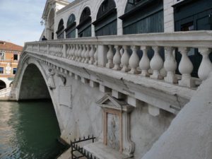 restauro ponte rialto venezia2