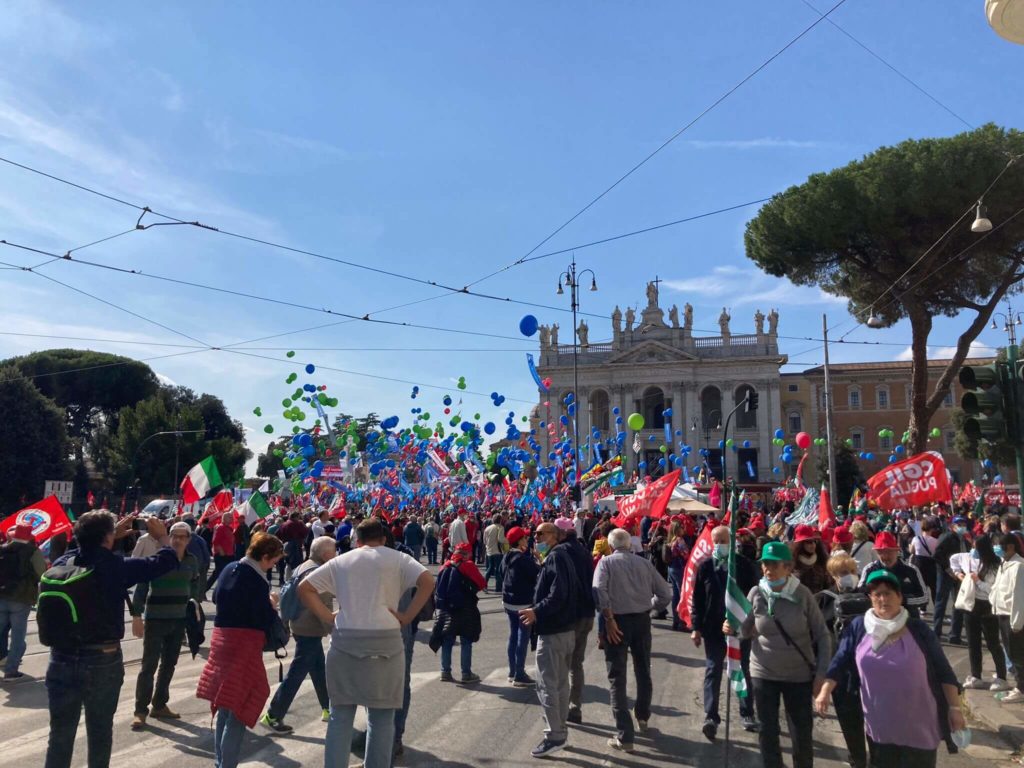 manifestazione sindacati antifascismo roma