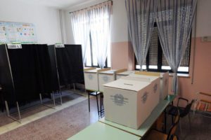elezioni_comunali_urna_schede
