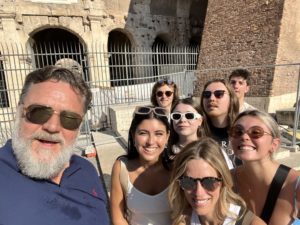 russell_crowe_roma_twitter