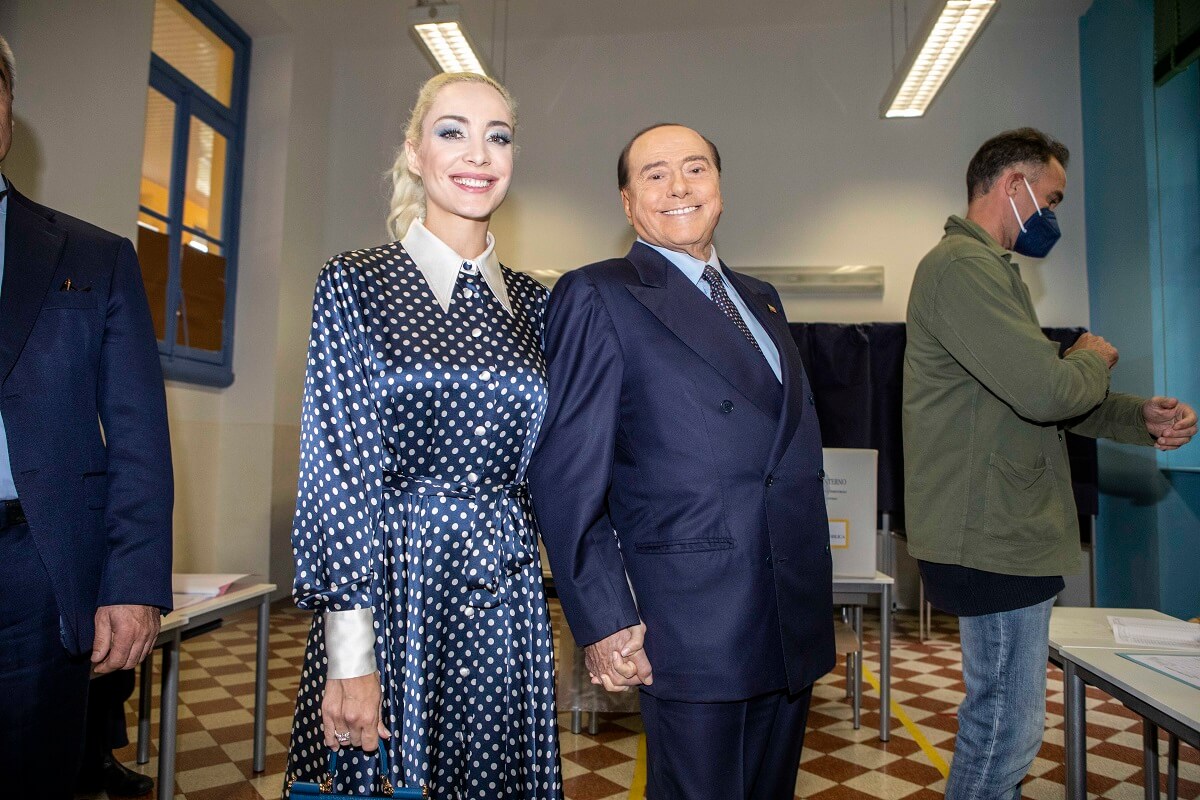 Chi è Marta Fascina, la compagna 'quasi moglie' di Silvio Berlusconi ...