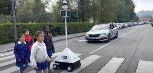 robot attraversare strada