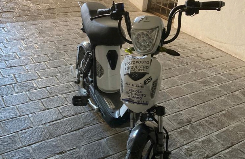 maxi multa sequestro ciclomotore Modena