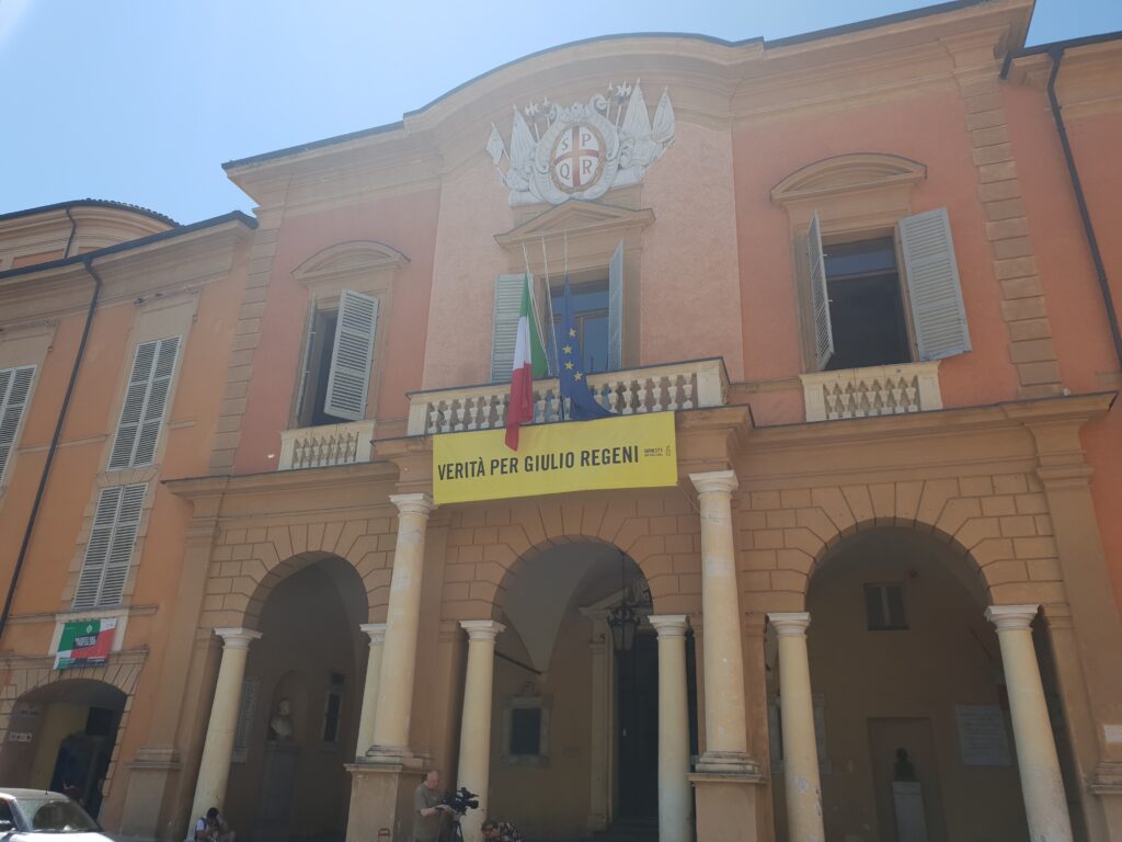 municipio-reggio-emilia-facciata