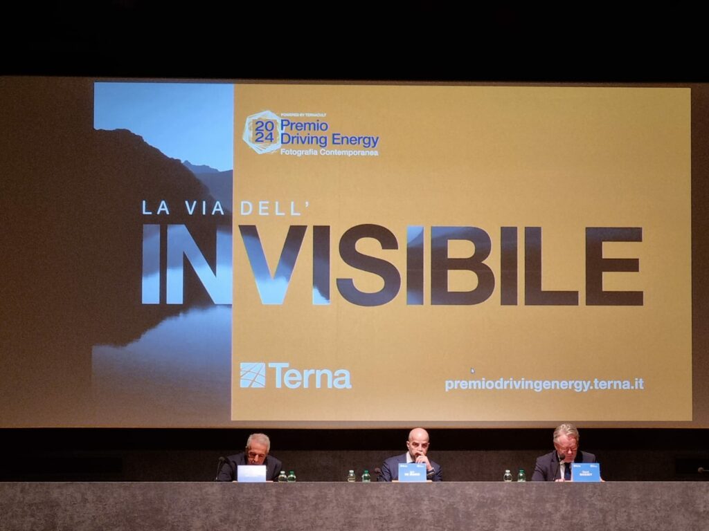 terna_invisibile_